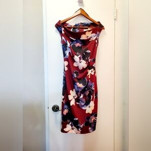 New Le Chateau form fitting burgundy floral boatneck dress
